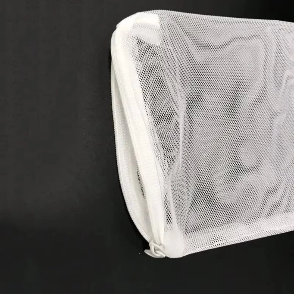Isolation Bag Nylon Filter Bag Pond Media Reusable Isolation Bag for Aquarium Fish Tank Black White Filter Net Bag